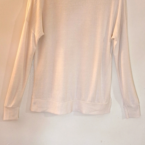 A&F Women's "oh so cozy" sweater - Picture 11 of 12